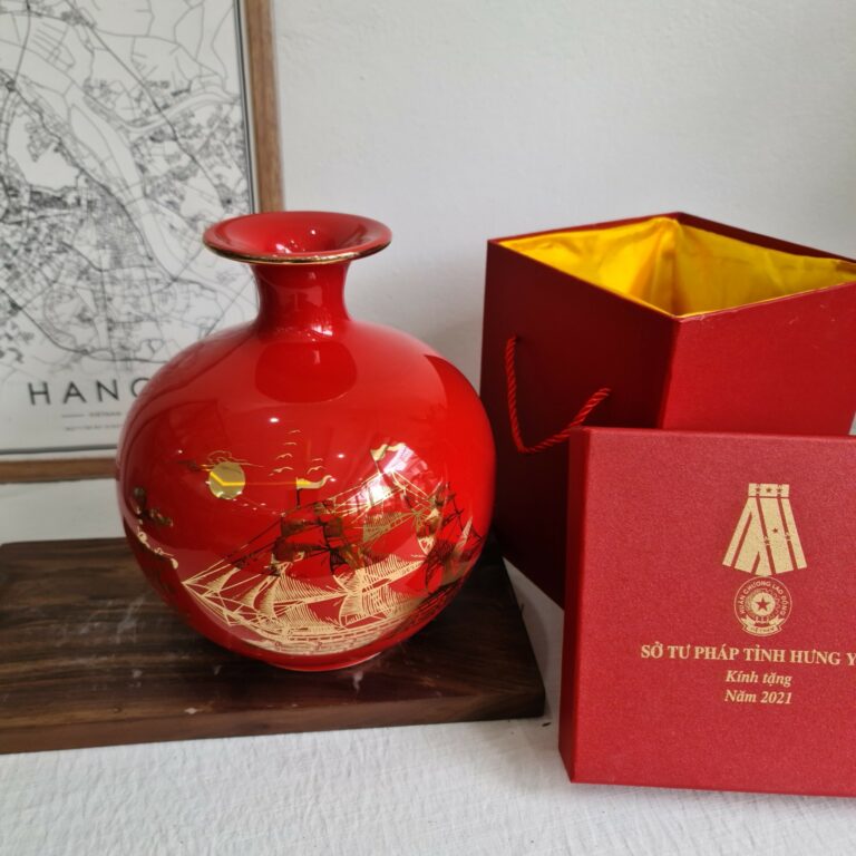 Quà tặng doanh nghiệp - Quang Hậu Ceramic